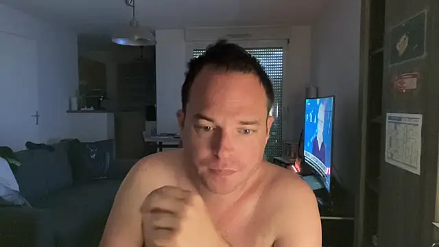 Funnyjul31 online show from April 2026 11:36:01 AM