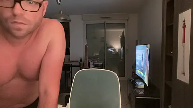 Funnyjul31 online show from July 2026 05:08:02 PM