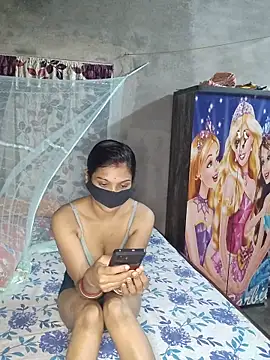 Snapshot of birds0641 chatting on April 2026 07:44:01 PM birds0641 online show from April 2026 07:44:01 PM