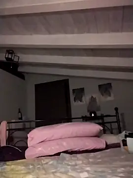 divinaerotica online show from March 2026 07:31:01 PM