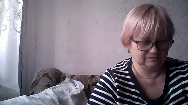 Mayya4321 online show from April 2026 10:51:01 AM