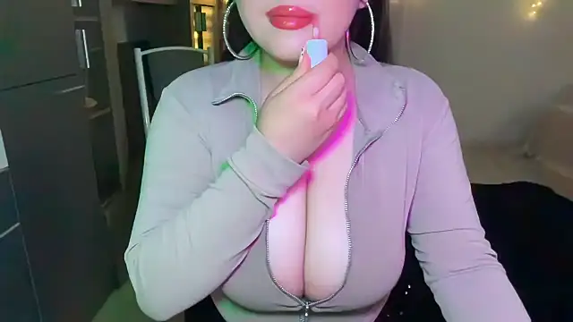 Snapshot of anora_sunny chatting on July 2026 08:12:02 PM anora sunny online show from July 2026 08:12:02 PM