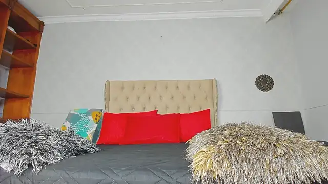 amanda29 online show from March 2026 07:07:01 PM