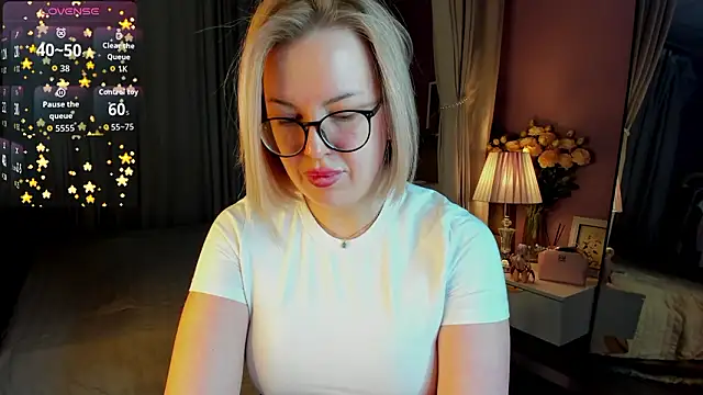 Snapshot of Nikki_Kai chatting on January 2026 01:09:02 AM Nikki Kai online show from January 2026 01:09:02 AM