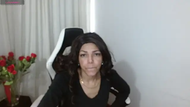 Lunasquirt1985 online show from April 2026 12:15:02 PM