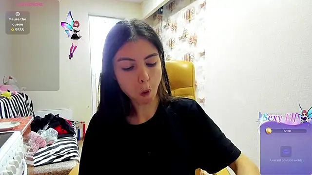 ErlinaBuoy online show from July 2026 06:31:01 AM