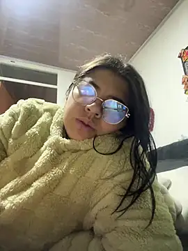 viccky vick online show from March 2025 11:25:01 PM