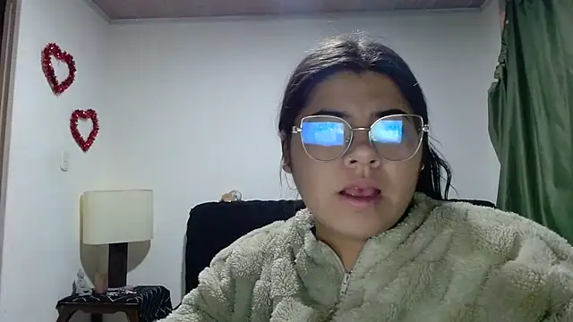 viccky vick online show from September 2025 01:18:01 AM