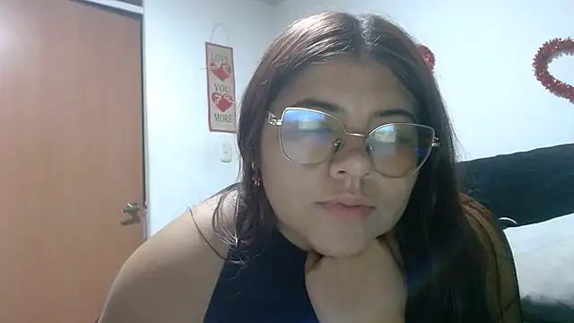 viccky vick online show from March 2026 03:01:01 AM