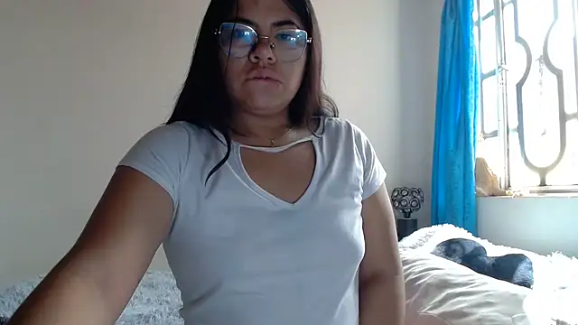 viccky vick online show from July 2026 02:57:02 PM