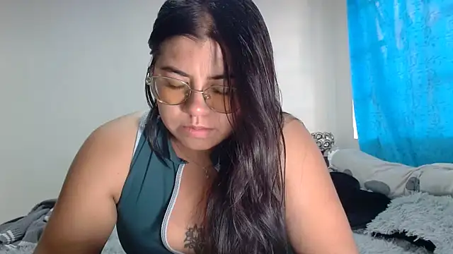 viccky vick online show from July 2026 07:39:01 PM