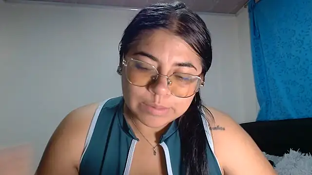 viccky vick online show from July 2026 12:31:02 AM