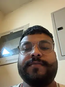 SoloChill online show from March 2026 03:01:01 AM