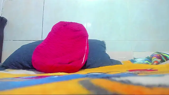 Snapshot of brigitho5 chatting on June 2026 02:11:01 AM brigitho5 online show from June 2026 02:11:01 AM