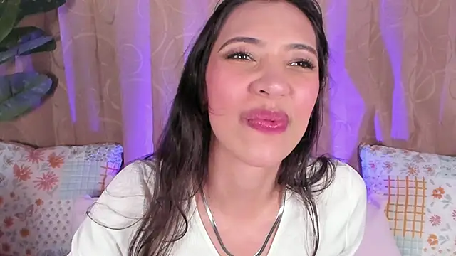 Miss veronicaa2 online show from July 2026 01:45:02 PM