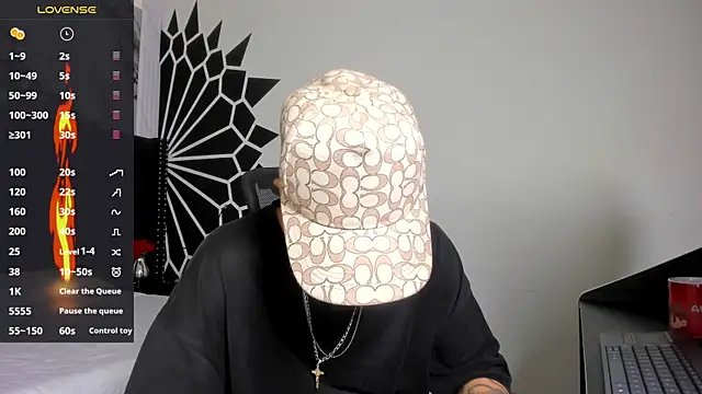 marcuscollins1  online show from April 2026 02:33:02 PM