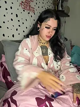 tempzzz12 online show from April 2026 08:15:01 AM