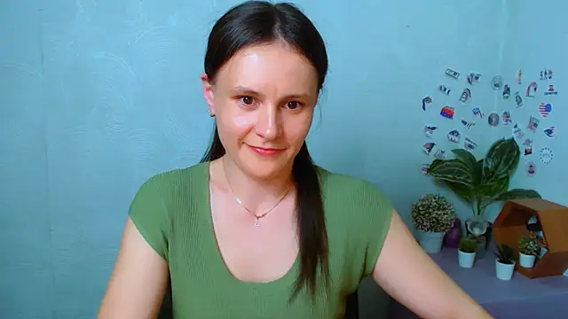 ValeriaHeart  online show from March 2026 05:28:01 PM