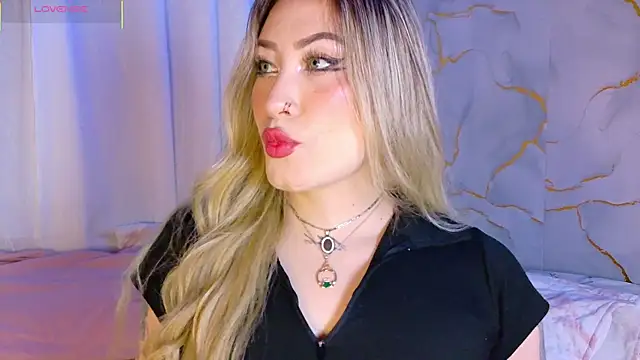 Lally Valencia   online show from April 2026 06:52:01 PM