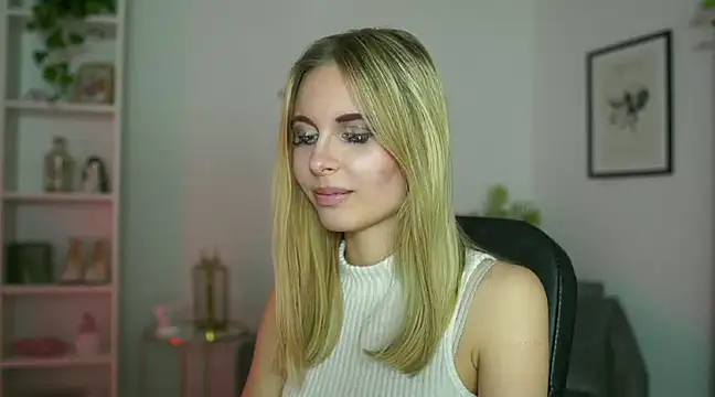 catecrago  online show from February 2025 05:10:02 PM