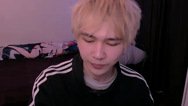 Snapshot of rennnuts chatting on March 2026 07:13:02 AM rennnuts online show from March 2026 07:13:02 AM