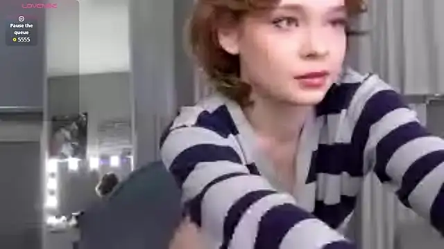 Snapshot of Kellybbface chatting on July 2026 05:27:02 AM Kellybbface online show from July 2026 05:27:02 AM