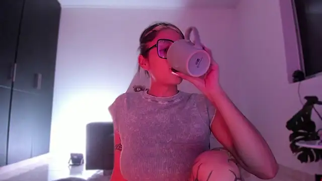 ggor4w33 online show from March 2026 06:18:02 AM