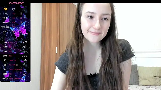 Snapshot of Cute__Nana chatting on December 2025 11:15:02 AM Cute Nana online show from December 2025 11:15:02 AM