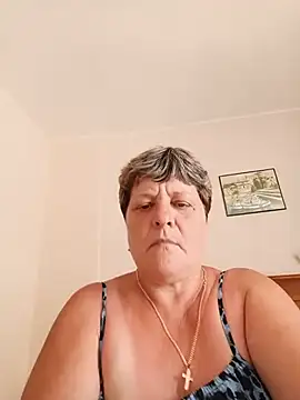 Snapshot of ElzaJewel chatting on June 2026 09:03:02 AM ElzaJewel online show from June 2026 09:03:02 AM