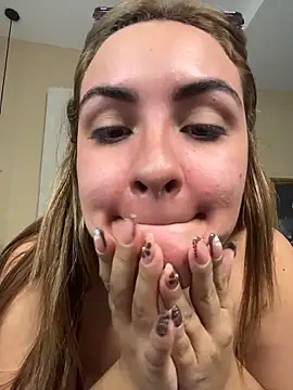 JessyCream online show from June 2026 01:10:01 PM
