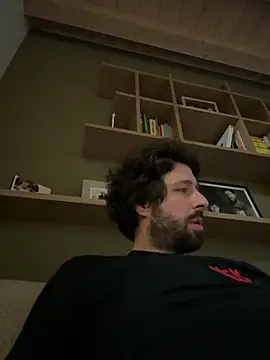 Ovett086 online show from March 2026 04:46:01 PM