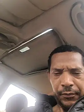 Renato571 online show from September 2025 11:26:01 AM