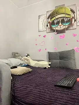 MollyMi0 online show from February 2025 09:19:02 PM