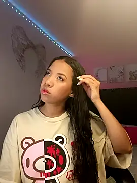 SallyWhitee online show from April 2026 06:14:01 AM