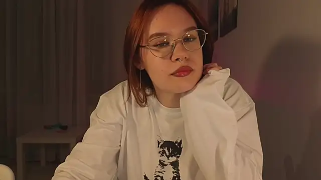 Mia Luw online show from July 2026 05:40:02 PM