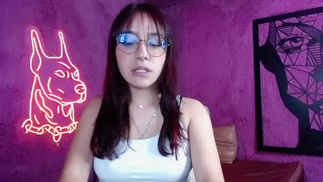 Snapshot of Sunshinegirl__ chatting on March 2025 11:22:01 PM Sunshinegirl online show from March 2025 11:22:01 PM