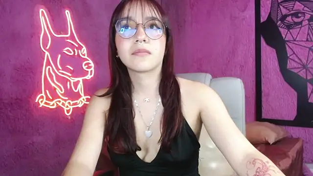 Snapshot of Sunshinegirl__ chatting on March 2025 10:42:01 PM Sunshinegirl online show from March 2025 10:42:01 PM