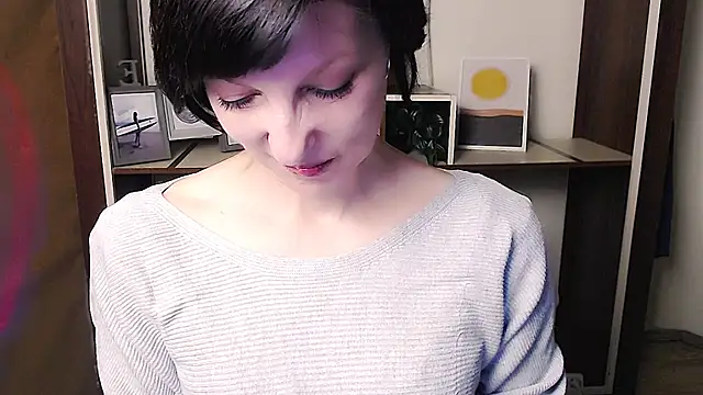  AngeliaFlow  online show from April 2026 09:14:02 AM