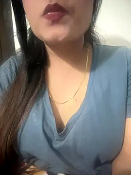 Deepcha1991 online show from September 2025 05:12:02 PM