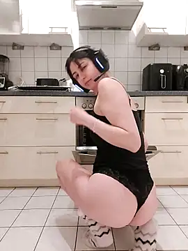 Gamergirl-Linela online show from March 2026 08:04:02 PM