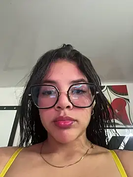 HannahFiore online show from February 2025 10:09:02 PM