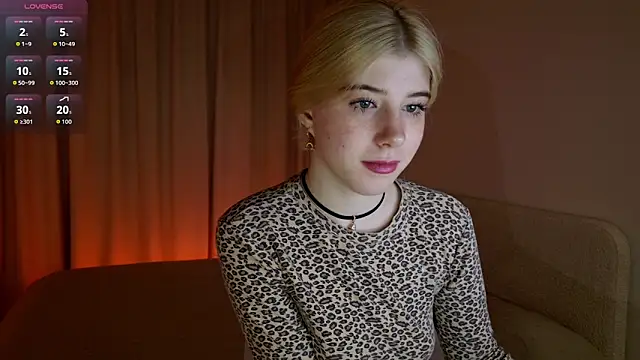 Bella amory online show from May 2026 01:17:02 PM