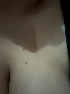 daianaspencer online show from December 2025 07:37:01 AM