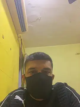 crazyfreaking online show from January 2026 11:30:02 PM