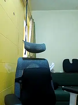 crazyfreaking online show from March 2026 05:43:01 AM