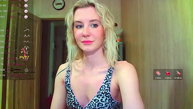 Caramel piegirl online show from April 2026 10:03:01 PM