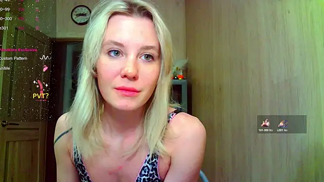 Caramel piegirl online show from April 2026 09:28:01 PM