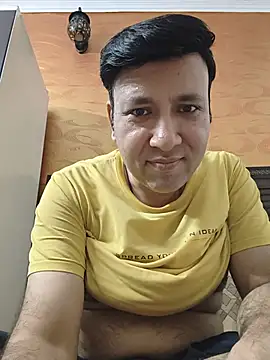 innocentboy1987 online show from June 2026 04:29:02 PM