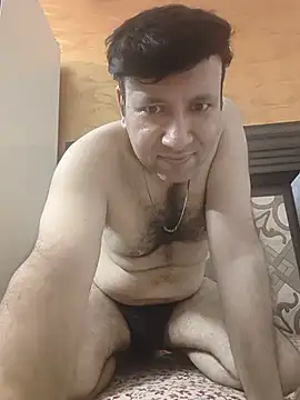 innocentboy1987 online show from July 2026 04:31:01 PM