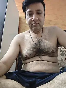 innocentboy1987 online show from July 2026 04:22:01 PM